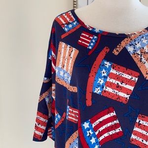 • Lularoe Irma Top •